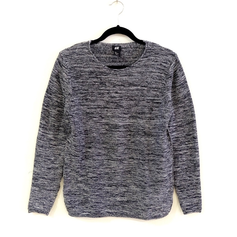 SOLD🚫 H&M Crewneck Sweater
